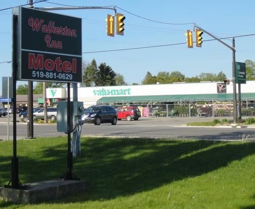 Walkerton Inn Motel Eksteriør billede