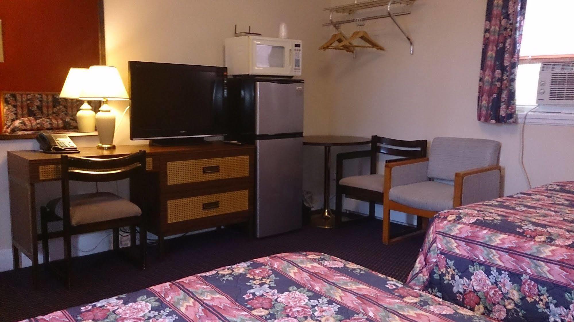 Walkerton Inn Motel Eksteriør billede