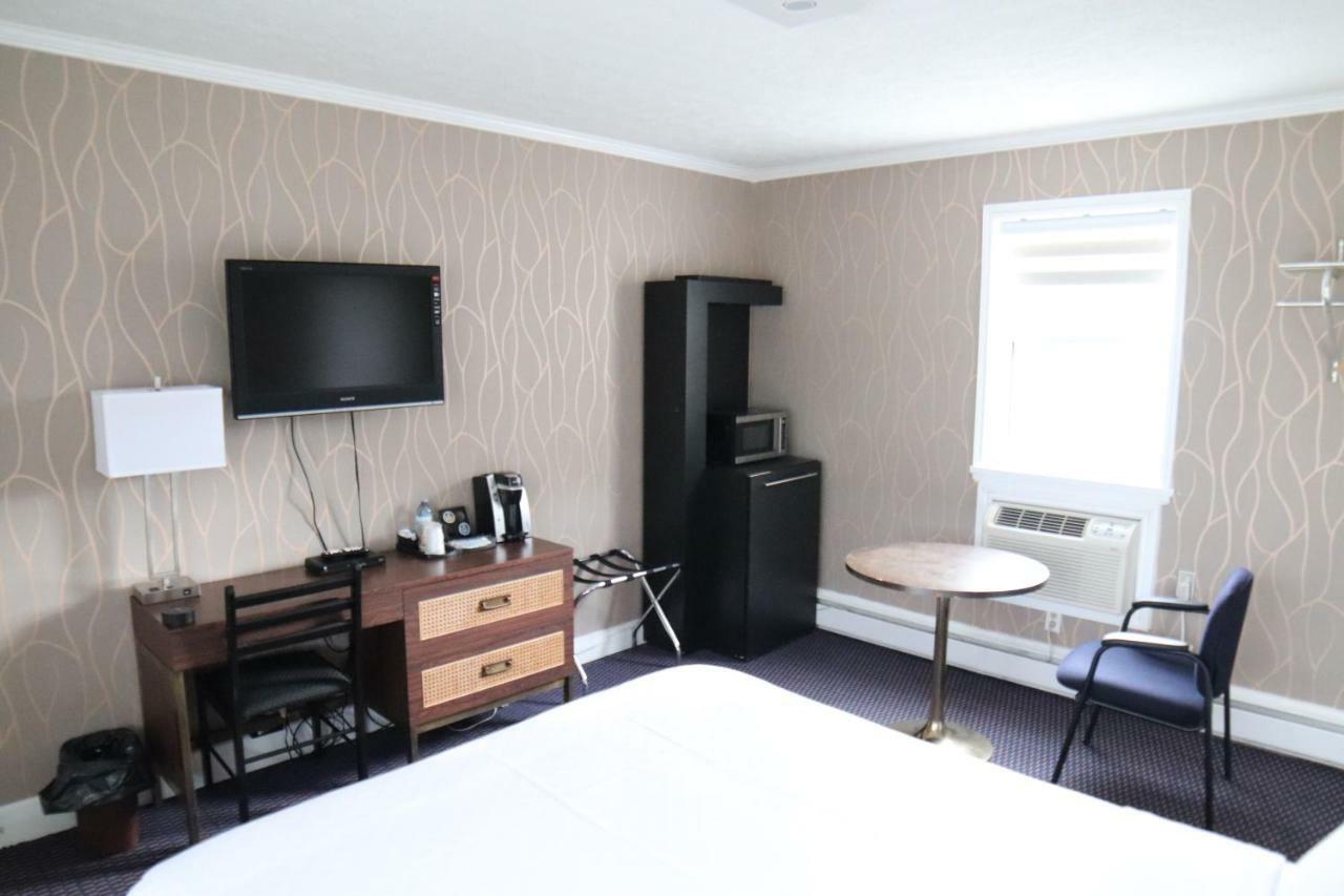 Walkerton Inn Motel Eksteriør billede